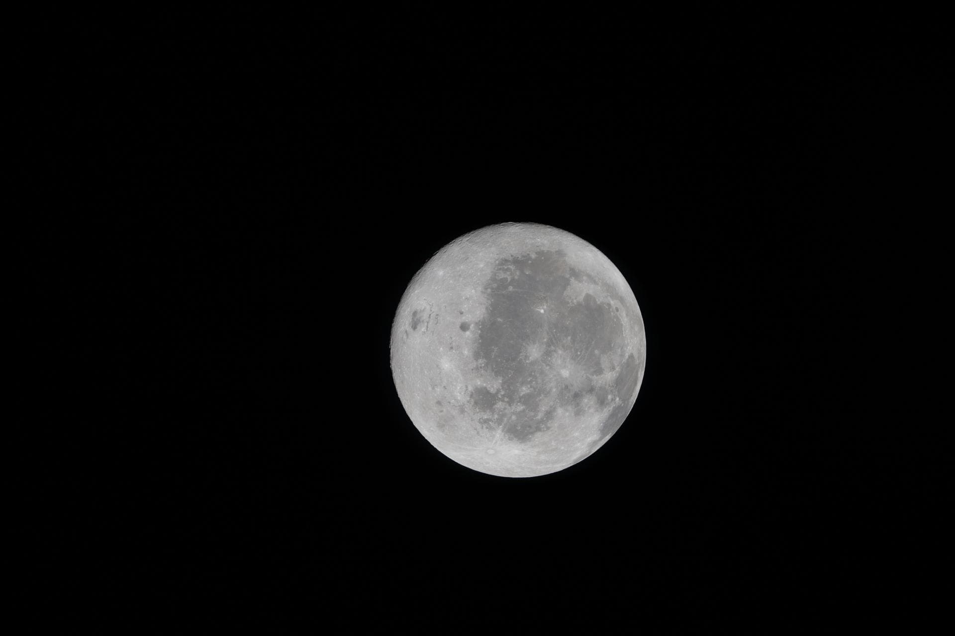 The Moon's near side during Orion's approach to the lunar surface